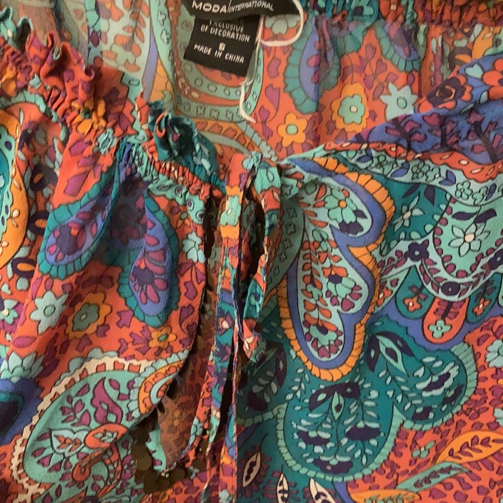 Stunning moda paisley top . - Picture 3 of 3